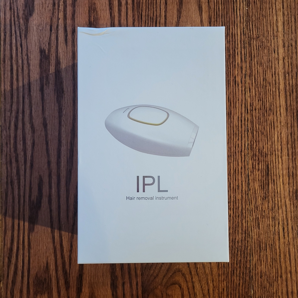 IPL Hair Removal Instrument - White and Gold